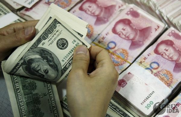 Народный банк Китая неоднократно девальвировал юань